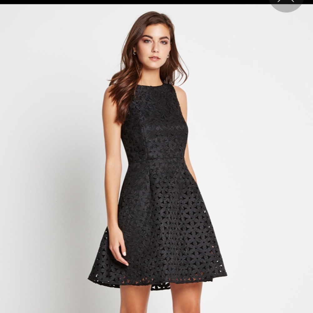 NWT BCBGeneration Open Back Jacquard Dress. Sz 6
